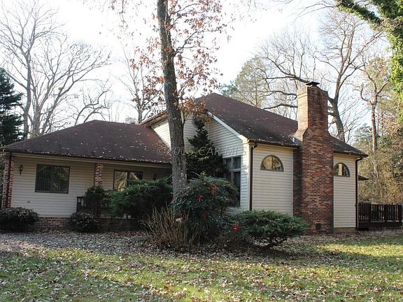 2nd image of 32065 Melville Ct