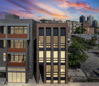 (Undisclosed Address), Chicago, IL, 60657