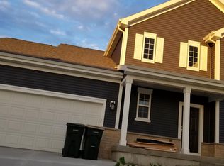 261 S Longfield Dr, Sun Prairie, WI 53590