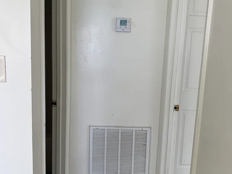 300 Florida Ave — Photo 6
