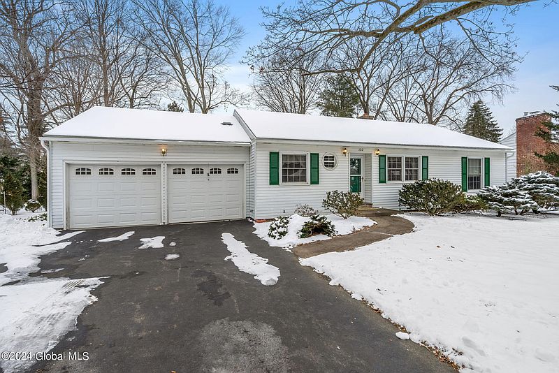 2nd image of 192 Winne Road