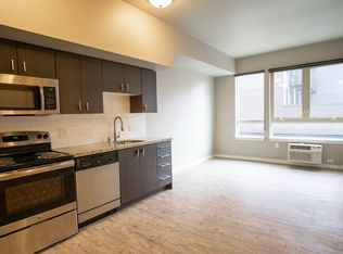 411 SE 14th Ave APT 108, Portland, OR 97214