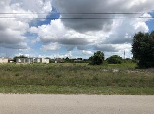2510 45th St SW, Lehigh Acres, FL 33976