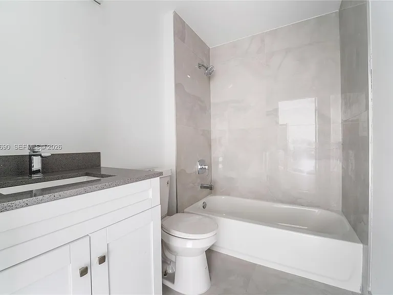 1165 NW 8th Ave #104 — Photo 10