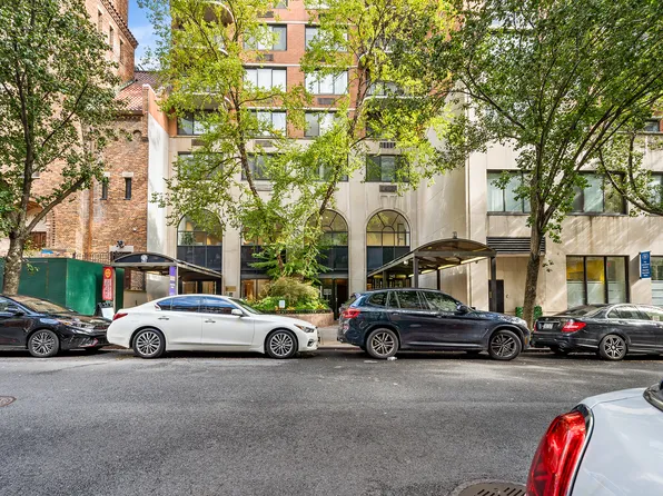 343 East 74th Street image 1 of 27