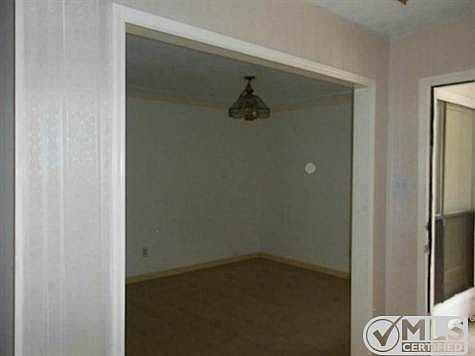 5th image of 3314 Courtland Pl