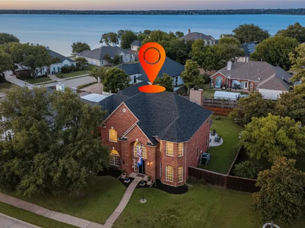 7514 Silver Lake Dr, Rowlett, TX 75089