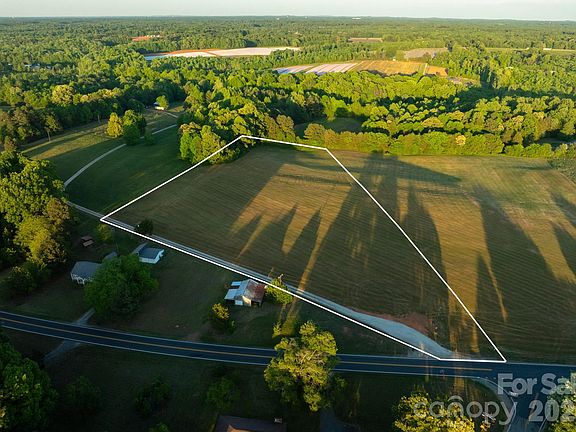 5th image of 3 Millbridge Rd