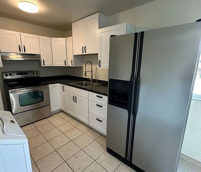 768 N Redwood Rd #12 — Photo 9