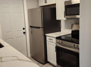 11801 104th St, Largo, FL 33773