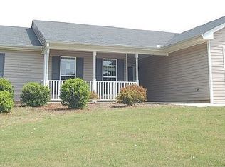 585 Walking Ln, Winder, GA 30680