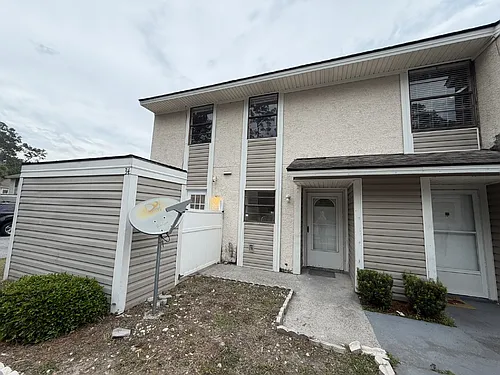 727 S Main St Photo 1