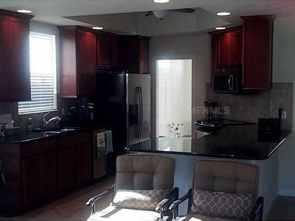 4th image of 11812 Zelkova Ln