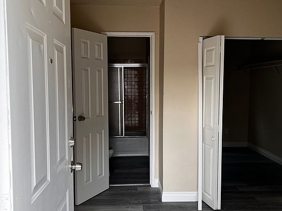 4th image of 29180 Lyon Dr #8