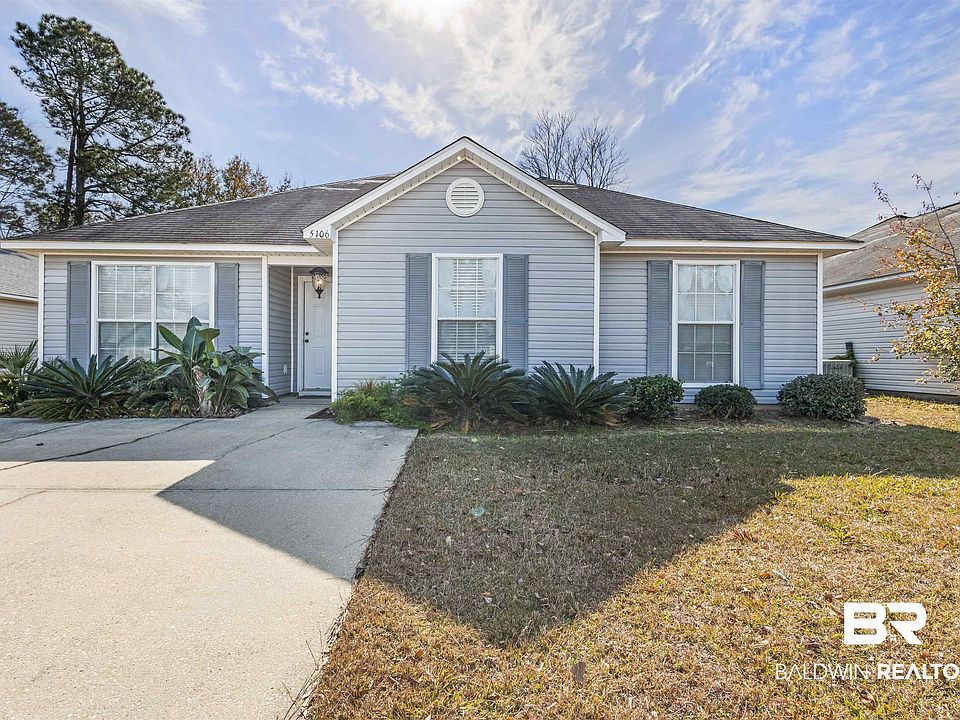 1st image of 5106 Pine Way