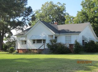 9436 Red Oak Blvd, Nashville, NC 27856