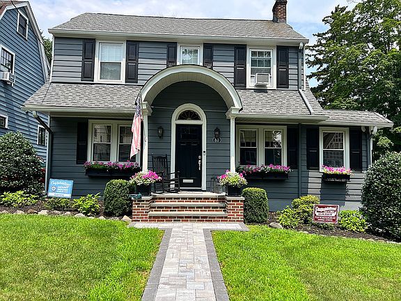 2nd image of 80 Hillside Ave