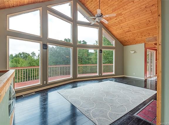 5th image of 25 Hyatt Mountain Dr