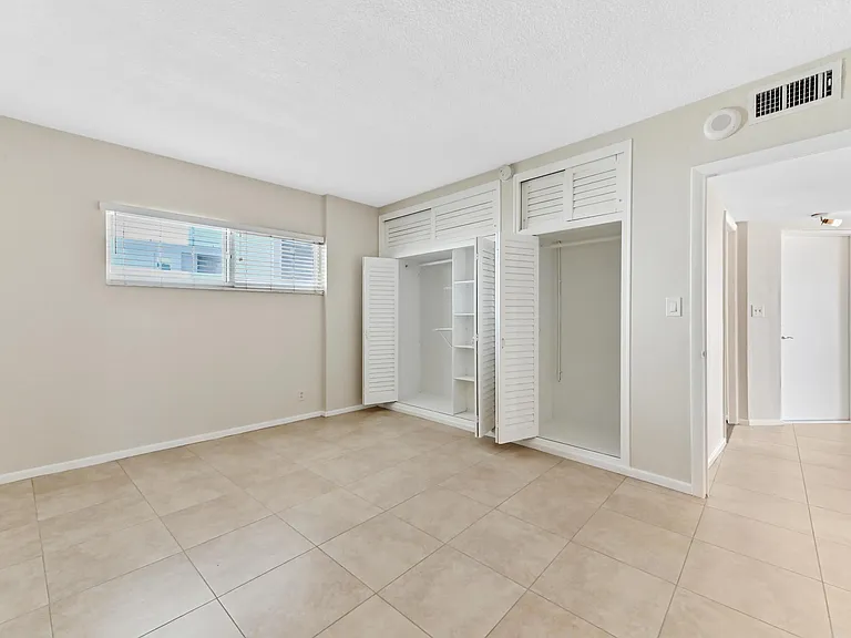 710 N Ocean Blvd #710 — Photo 22