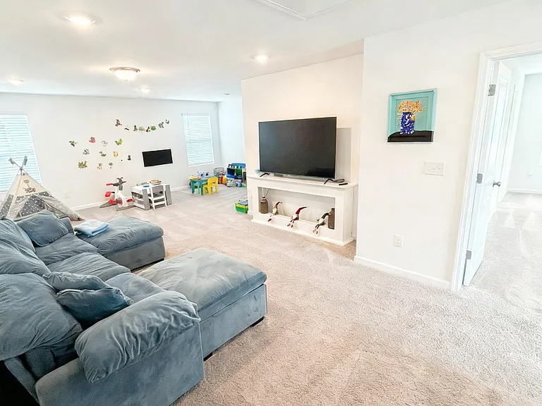 8863 Vanderbilt Rd — Photo 25