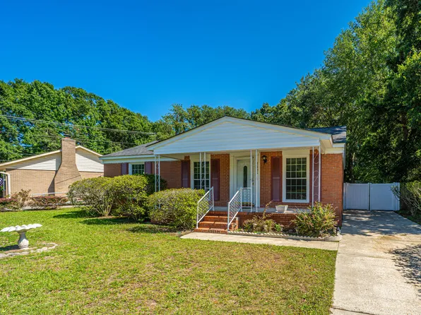 1495 Woodview Ln, Charleston, SC 29412