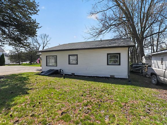 4th image of 3531 Hudson Rd