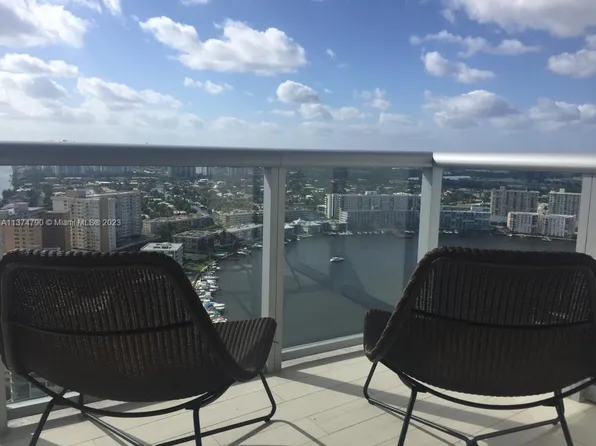 (undisclosed Address), Hallandale, FL 33009