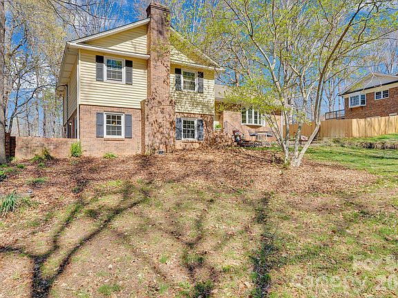 3rd image of 5317 Quail Ridge Dr