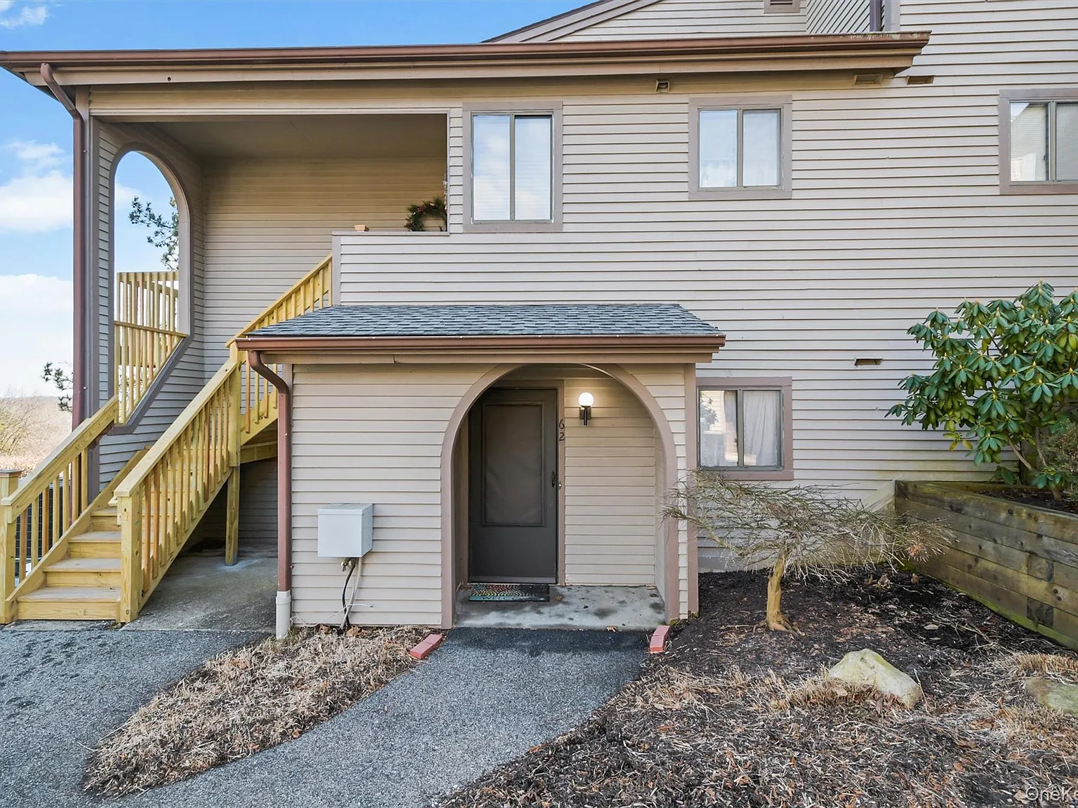 2 bed, 2.0 bath, 1040 sqft, $3,100 — Photo 4