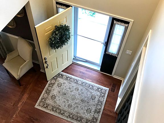 Two-Story Foyer