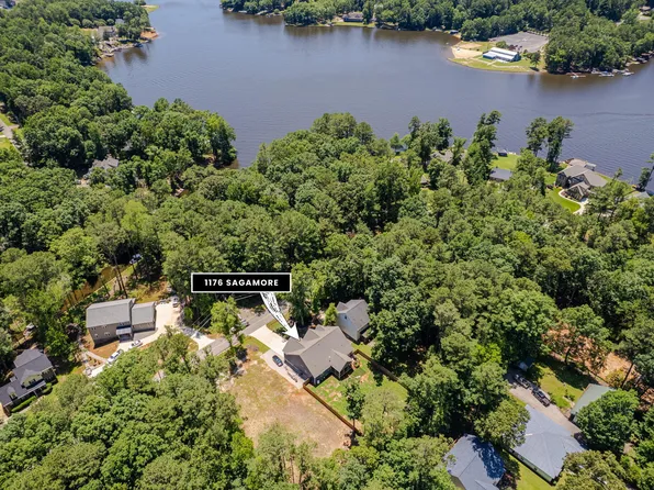 1176 Sagamore Dr, Louisburg, NC 27549