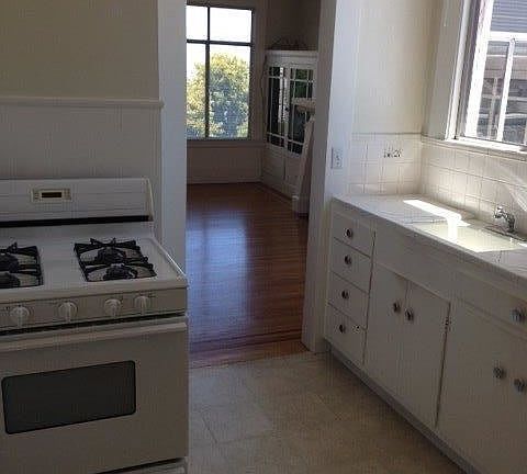 3rd image of 16 Cole St APT 5