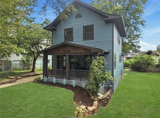 10107 E 11th St S, Independence, MO 64053