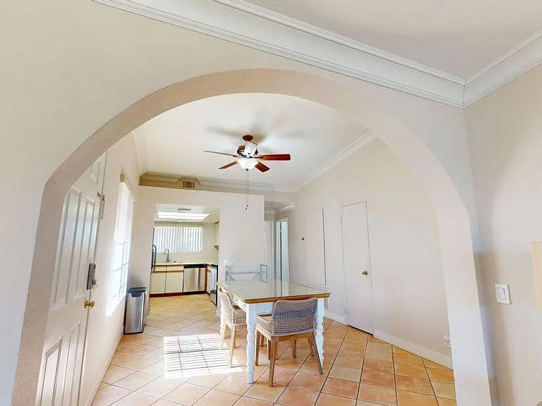 505 S Farrell Dr #O90 — Photo 7