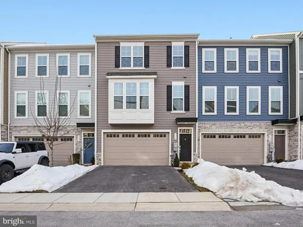114 Arrowhead Dr, Millersville, MD 21108