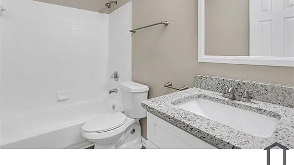 3239 Sugar Creek Falls Ave SE — Photo 10