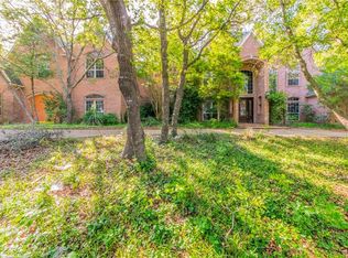 110 River Run Dr, Azle, TX 76020