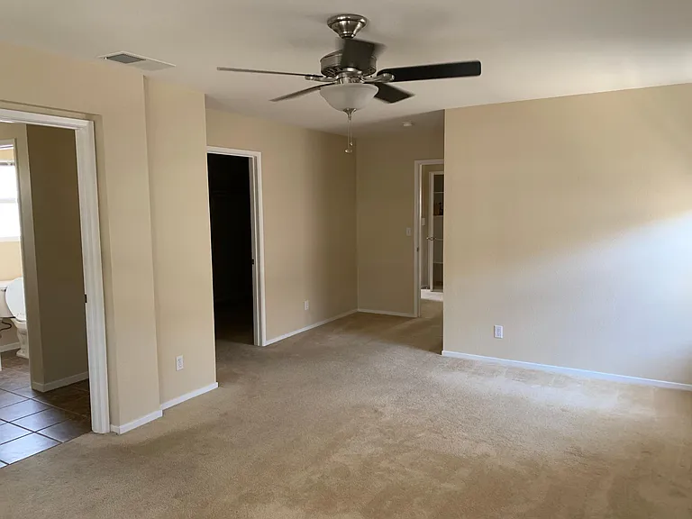 3027 Roadrunner Dr — Photo 16