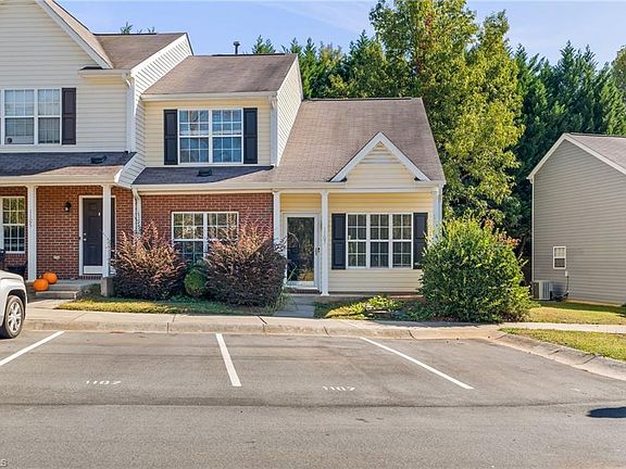 2nd image of 1107 Brooksridge Way