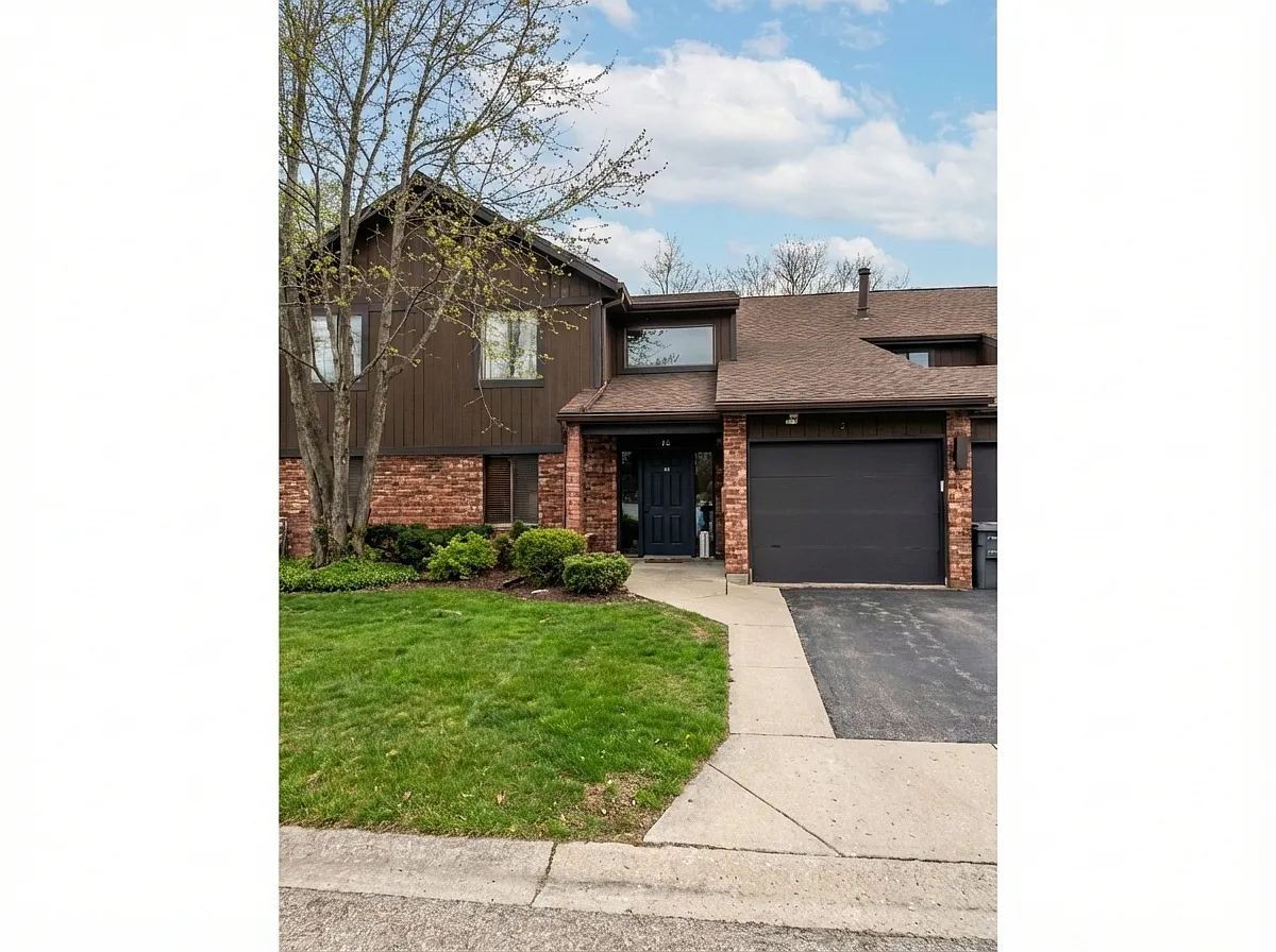 15 Creekside Cir APT B photo 1