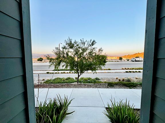 4th image of 27624 Sky Mesa Pl