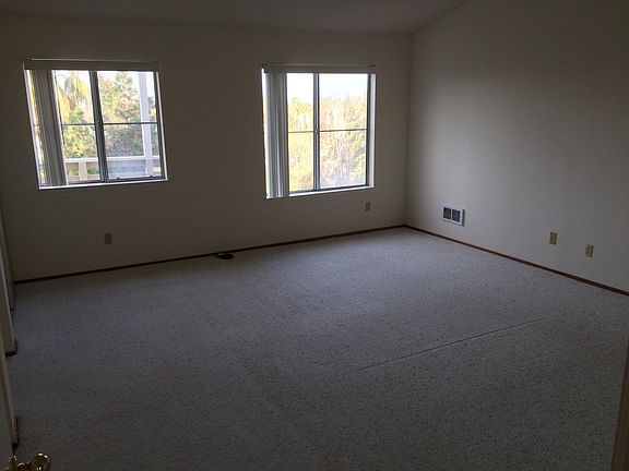 4th image of 929 E El Camino Real APT 426K