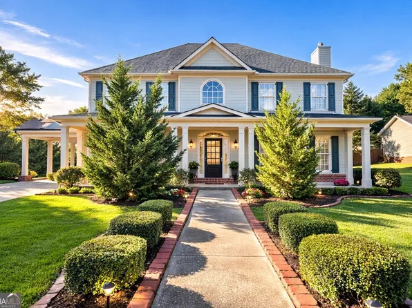 3825 Bay Grove Way, Loganville, GA 30052