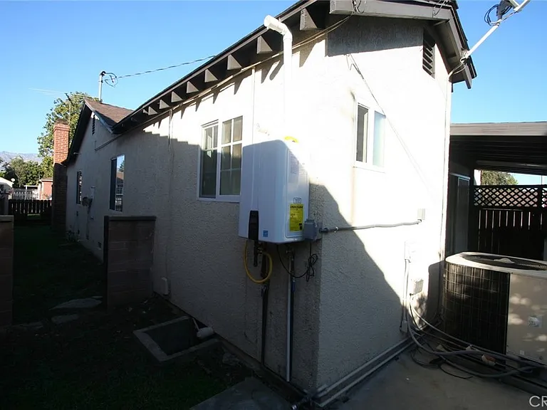 9968 Daines Dr — Photo 36