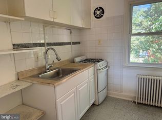 8512 Glenview Ave #4, Takoma Park, MD 20912