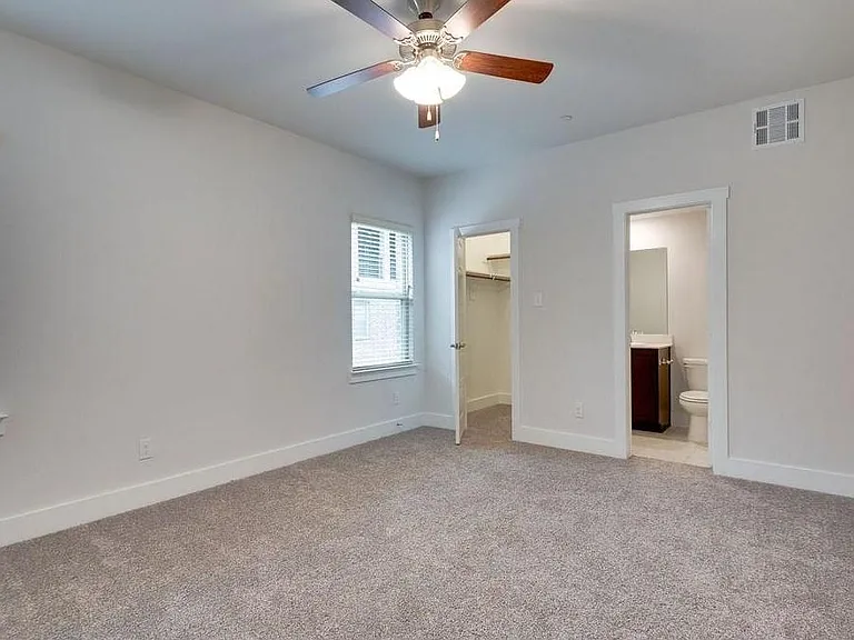 2433 Siskiyou St — Photo 15