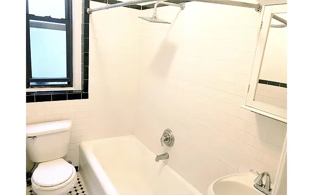 Rented by Douglas Elliman | media 16