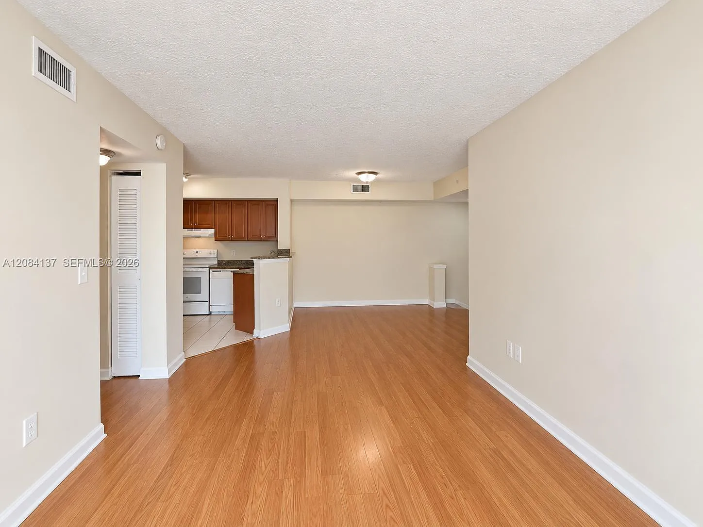 The Oaks At Miami Gardens — Photo 1