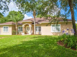 402 Lobelia Rd, Saint Augustine, FL 32086