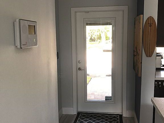 4th image of 232 City View Dr